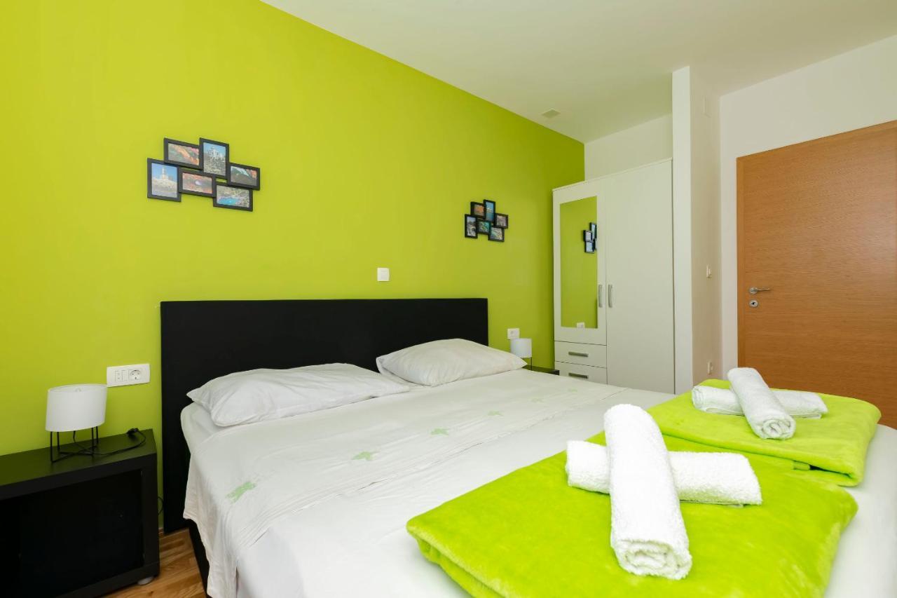 Apartments Djani มีมิตเซ ภายนอก รูปภาพ